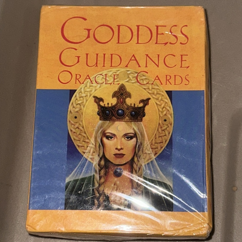 SALE!! Goddess guidance oracle cards. Doreen Virtue
